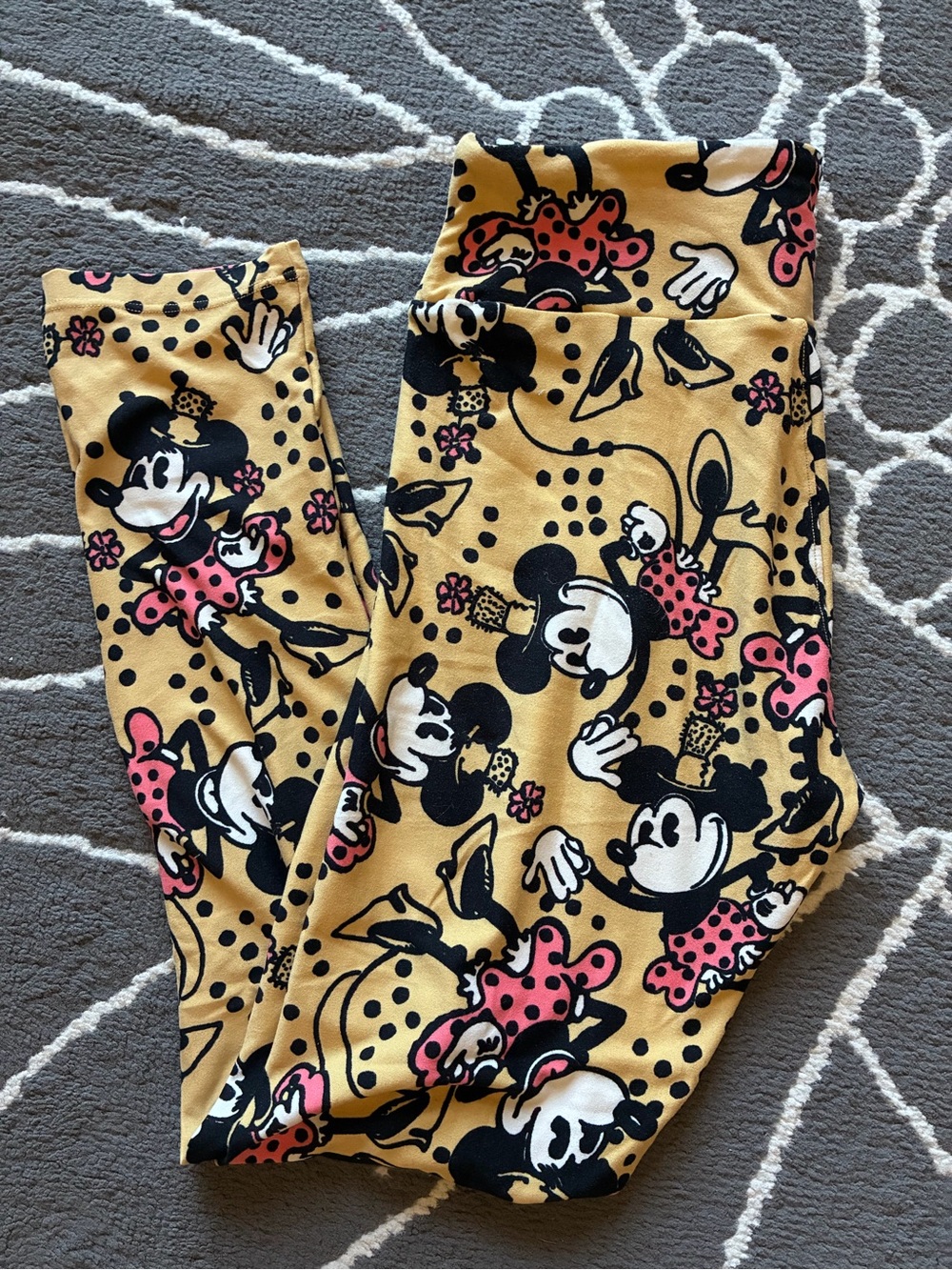 Lularoe Yellow Minnie Print Leggings